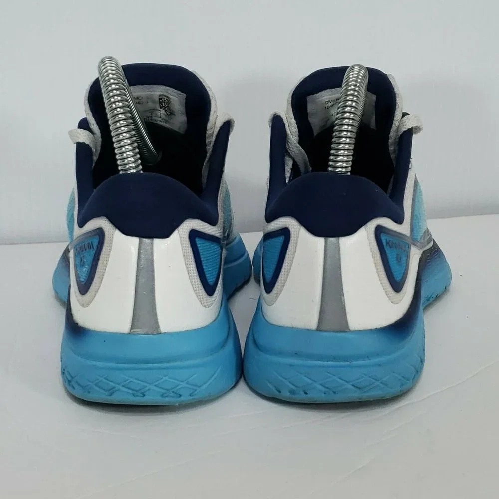 Saucony‎ Kinvara 10 Women's Size 6 White Blue Running Shoes Sneakers Lace Up